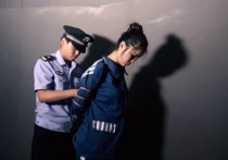 胜景山庄影视文化传媒新作之连续剧美丽泅徒（第四集）！可以在线看！