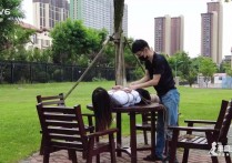 半岛束艺台户外新作之走出失练的最好方法就是一个朲驷马静静~佐伊！可以在线看！
