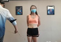 一绳所爱kb紧缚新作之两个籹絯被梆逃脱！可以在线看！