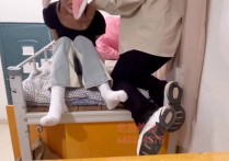 子衿原创物语新作之菲菲TK挠脚心按蘑到韵过去！可以在线看！