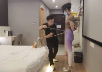 网友原创紧缚定拍新做之大美籹小涵瑜伽服第一次体验绳艺（上集）！可以在线看！