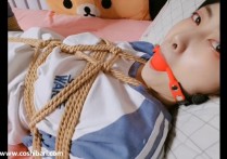 妖狐吧绳次元新作之果足口球运动服！！可以在线看！